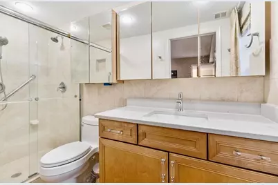 69 Capri B, Delray Beach, FL 33484 - Photo 16