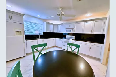 9258 Vista Del Lago, Unit #A, Boca Raton, FL 33428 - Photo 14