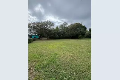 3241 N Indian River Drive, Fort Pierce, FL 34946 - Photo 24