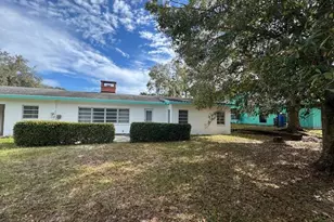 3241 N Indian River Dr, Fort Pierce, FL 34946 - Photo 2
