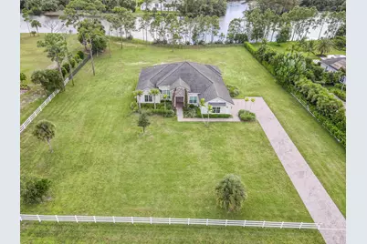 10184 Calabrese Trail, Jupiter, FL 33478 - Photo 2