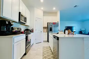 639 Daring Dr, Davenport, FL 33837 - Photo 6