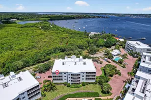 1160 SW Chapman Way, Palm City, FL 34990 - Photo 4