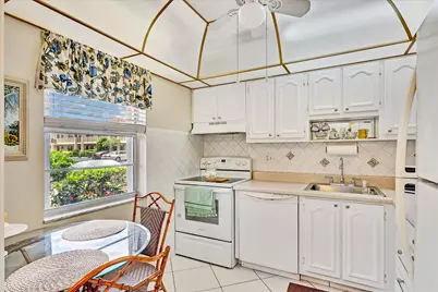 22 Abbey Lane, Unit #106, Delray Beach, FL 33446 - Photo 2