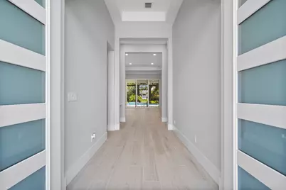129 Strand Drive, Vero Beach, FL 32963 - Photo 2