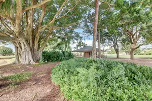 538 Forestview Dr, Atlantis, FL 33462 - Photo 42