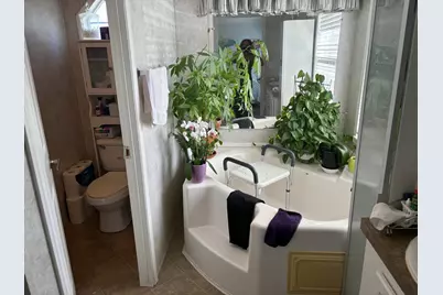 5842 Shawnee Drive, Lake Worth, FL 33463 - Photo 22