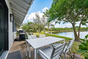 126 Club Dr, Palm Beach Gardens, FL 33418 - Photo 26