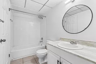 450 NW 20th St, Boca Raton, FL 33431 - Photo 12