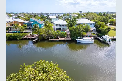 4239 SE Whiticar Way, Stuart, FL 34997 - Photo 4