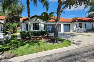 18412 Via Di Regina, Boca Raton, FL 33496 - Photo 2