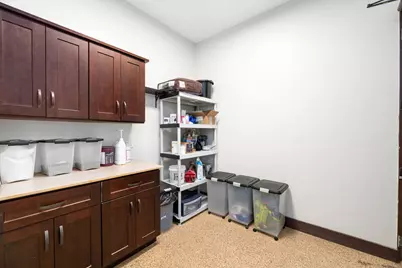 4915 Stables Way, Wellington, FL 33414 - Photo 32