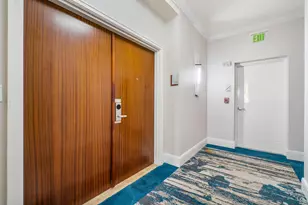 3800 N Ocean Dr, Singer Island, FL 33404 - Photo 12