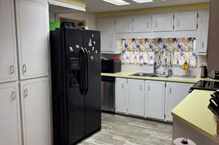 6440 Cypress Ln, Lantana, FL 33462 - Photo 18