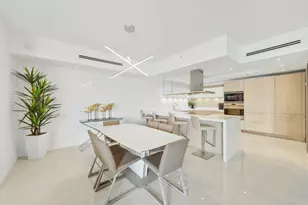 17301 Biscayne Blvd, North Miami Beach, FL 33160 - Photo 10
