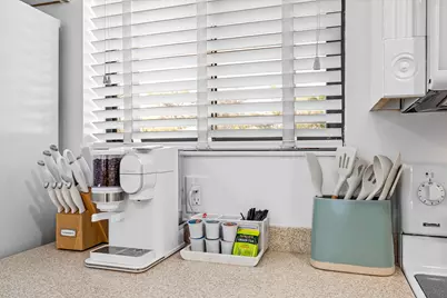 913 Club Drive, Palm Beach Gardens, FL 33418 - Photo 20