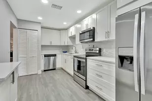 31 Southport Ln, Boynton Beach, FL 33436 - Photo 8