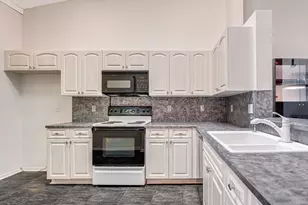 7559 Seafoam Ct, Boynton Beach, FL 33437 - Photo 6