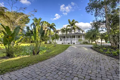 6402 SW 185th Way, Southwest Ranches, FL 33332 - Photo 2