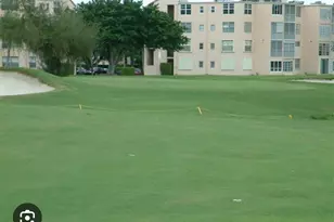 1010 Country Club Dr, Margate, FL 33063 - Photo 10