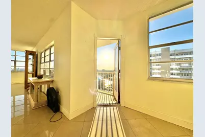 1980 S Ocean Drive Drive, Unit #20Q, Hallandale Beach, FL 33009 - Photo 6