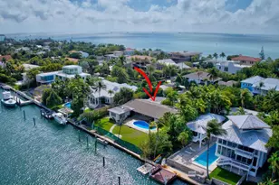 631 N Mashta Dr, Key Biscayne, FL 33149 - Photo 12