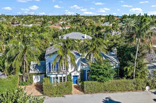 165 Root Trail, Palm Beach, FL 33480 - Photo 2