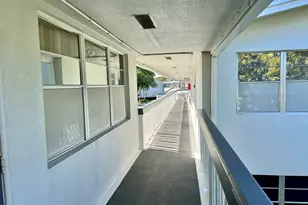 100 Markham E, Deerfield Beach, FL 33442 - Photo 22