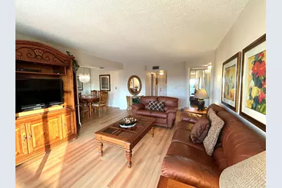 3951 Via Poinciana, Unit #412, Lake Worth, FL 33467 - Photo 10