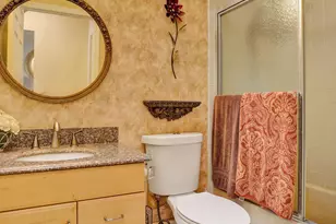 3570 Amalfi Dr, West Palm Beach, FL 33417 - Photo 24