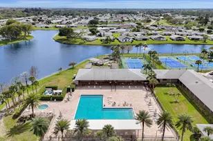 3570 Amalfi Dr, West Palm Beach, FL 33417 - Photo 36