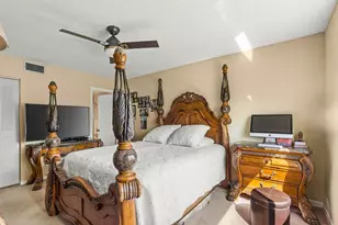 3178 Via Poinciana, Lake Worth, FL 33467 - Photo 22