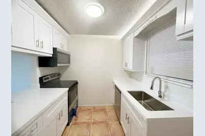 11453 NW 39th Court, Unit #309-2, Coral Springs, FL 33065 - Photo 2