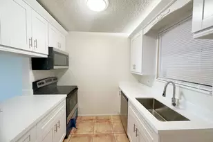 11453 NW 39th Ct, Coral Springs, FL 33065 - Photo 2