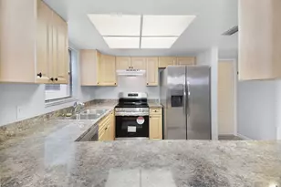 31 SW South River Dr Dr Unit, Stuart, FL 34997 - Photo 14