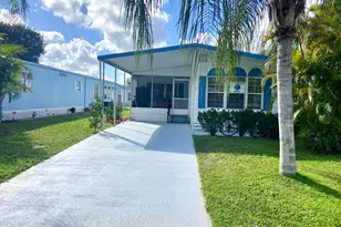 52 Camino Del Rio, Port Saint Lucie, FL 34952 - Photo 1