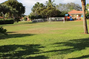 5337 Edenwood Ln, Riviera Beach, FL 33418 - Photo 34