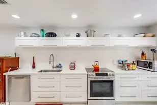 5337 Edenwood Ln, Riviera Beach, FL 33418 - Photo 10