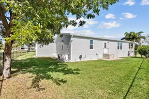 6877 SE Delegate St, Hobe Sound, FL 33455 - Photo 22