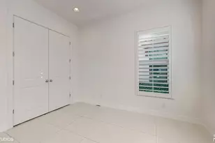 2098 Dickens Terrace, Palm Beach Gardens, FL 33418 - Photo 20