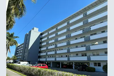 1000 NE 14th Avenue, Unit #306, Hallandale Beach, FL 33009 - Photo 18