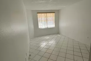 1980 S Ocean Dr, Hallandale Beach, FL 33009 - Photo 16