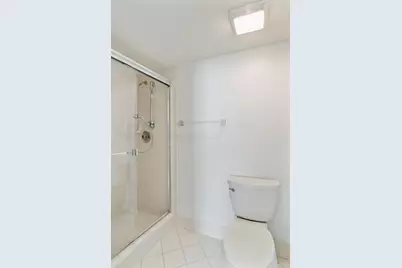 901 Seafarer Circle, Unit #201, Jupiter, FL 33477 - Photo 16