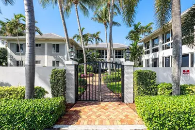 200 Andrews Avenue, Unit #4, Delray Beach, FL 33483 - Photo 2