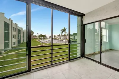 1950 SW Palm City Road, Unit #4-203, Stuart, FL 34994 - Photo 4