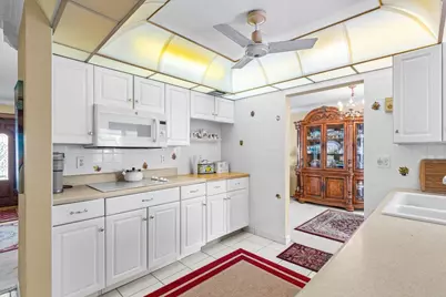 1802 SW 13th Avenue, Boynton Beach, FL 33426 - Photo 12