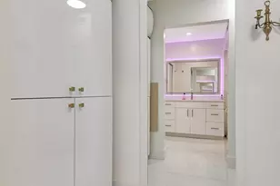 5440 N Ocean Dr, Singer Island, FL 33404 - Photo 48