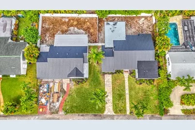 219 32nd Street, West Palm Beach, FL 33407 - Photo 1