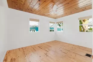 235 Santa Lucia Dr, West Palm Beach, FL 33405 - Photo 18