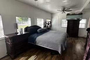 1562 SW Curry St, Port Saint Lucie, FL 34983 - Photo 16